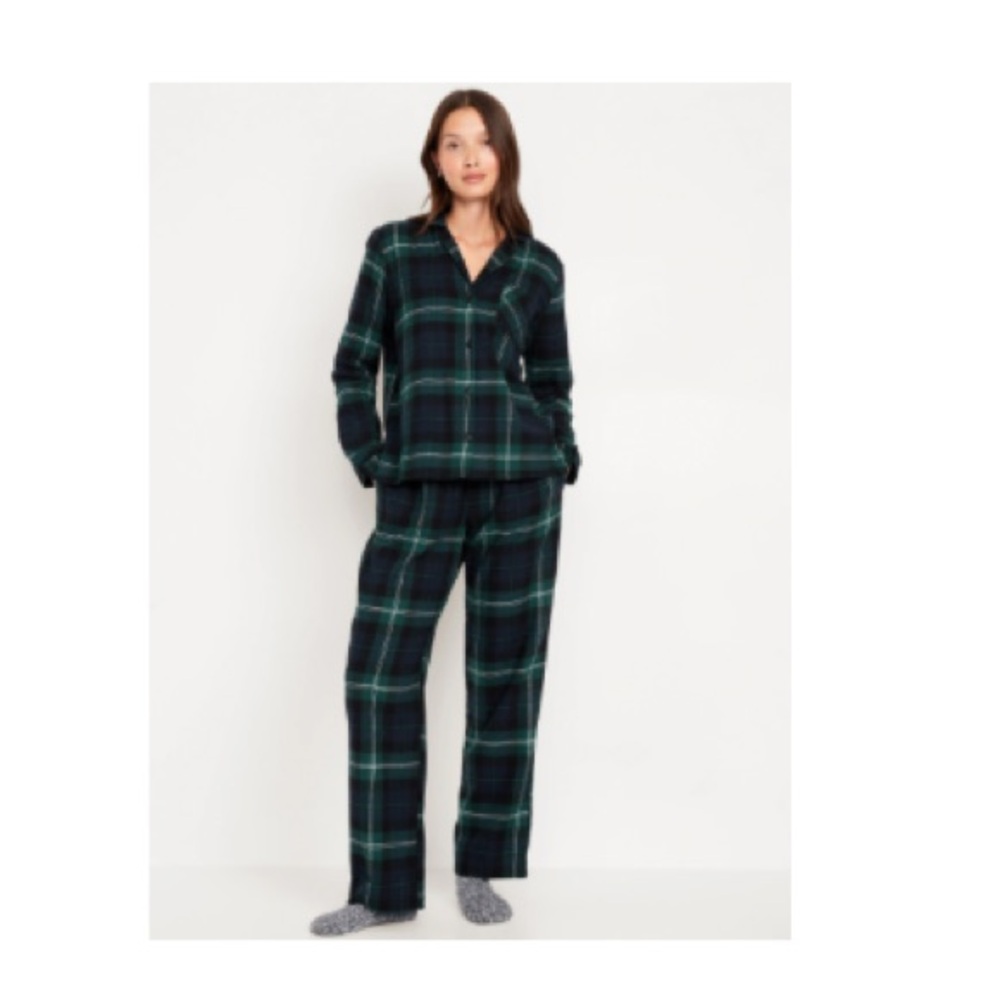 Old Navy Flannel Pajama Set